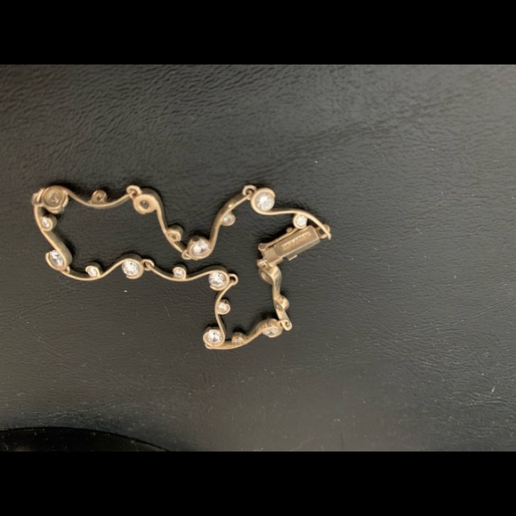 Two sterling silver bracelets. - Picture 6 of 6